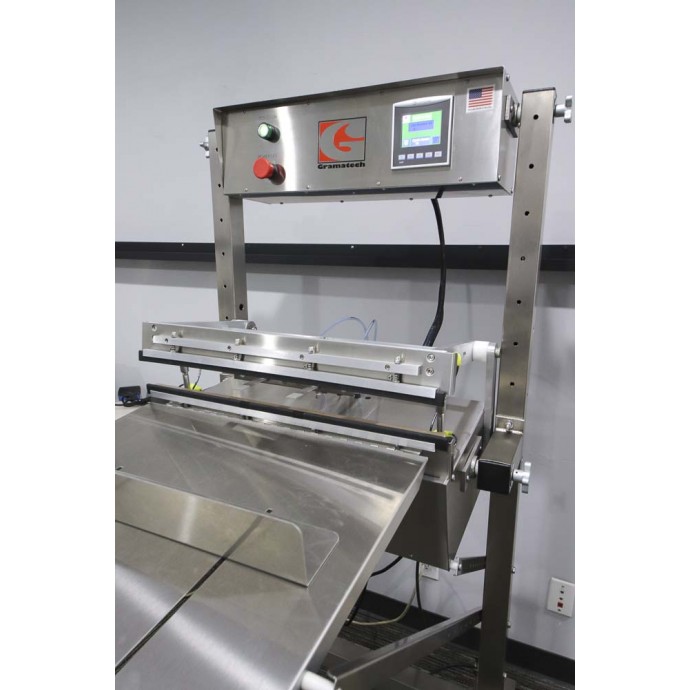 https://www.impakcorporation.com/image/cache/data/Custom%20Pak/custom-pak-vacuum-sealer_06-690x690.jpg